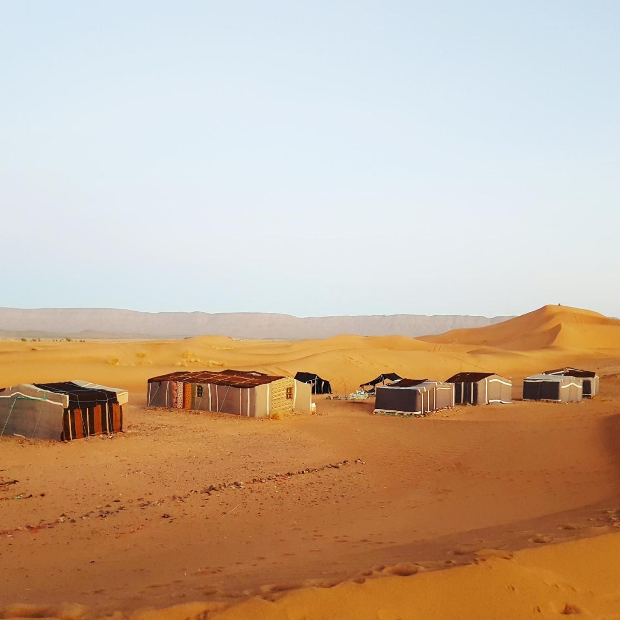 Tinfou Desert Camp Brija Ngoại thất bức ảnh